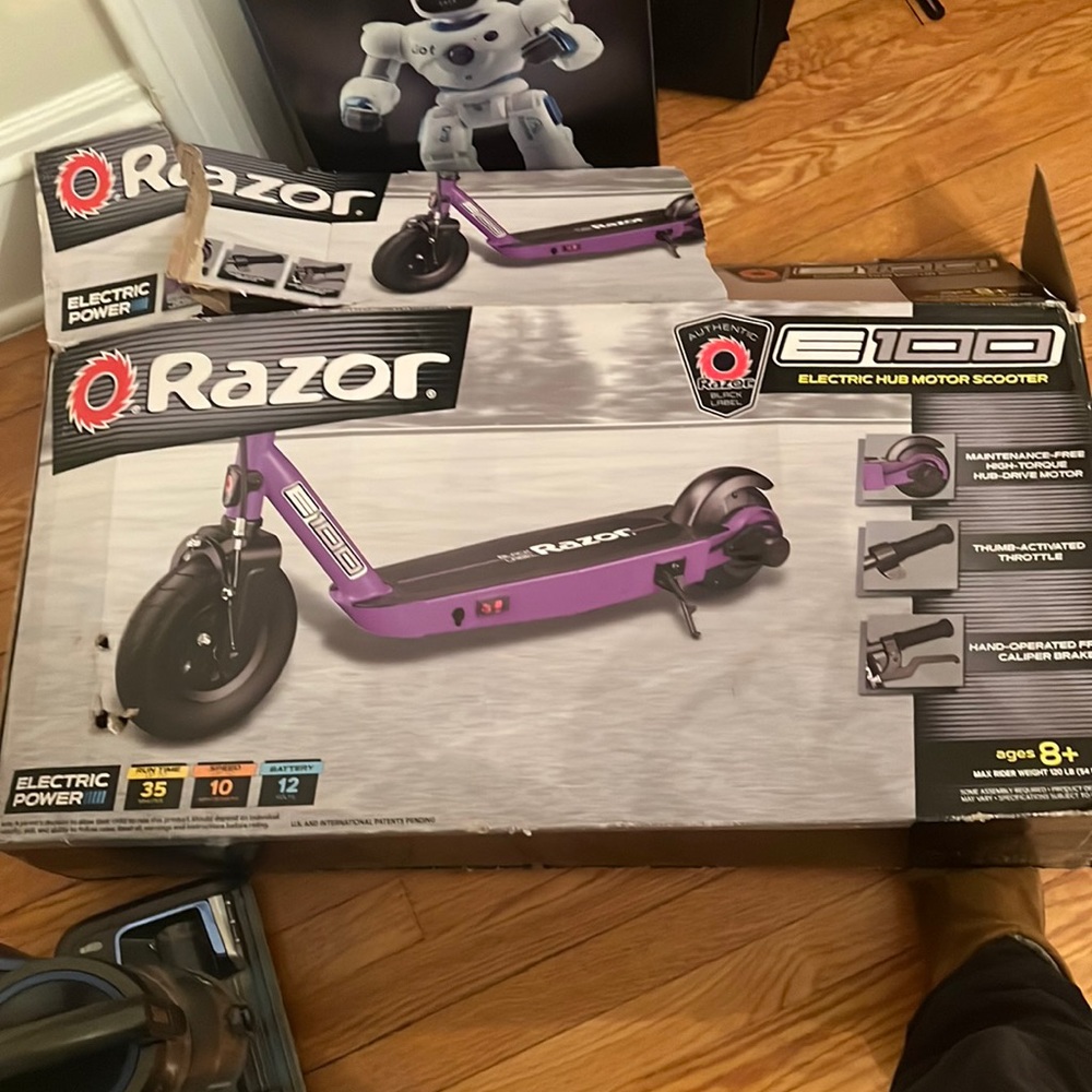 Razor electric scooter